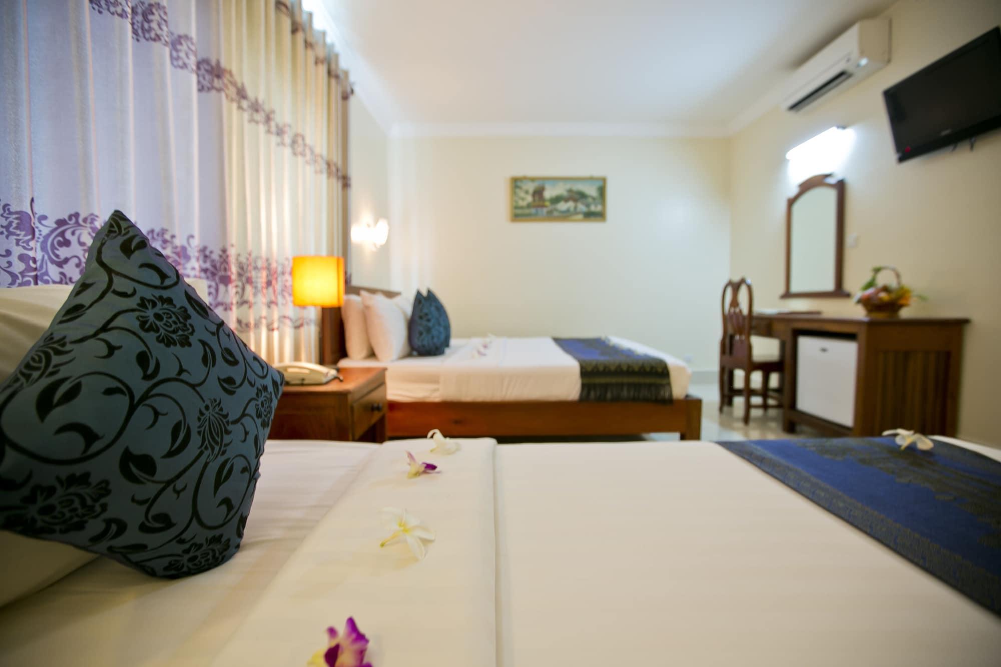 Gloria Angkor Hotel Сіємреап Екстер'єр фото