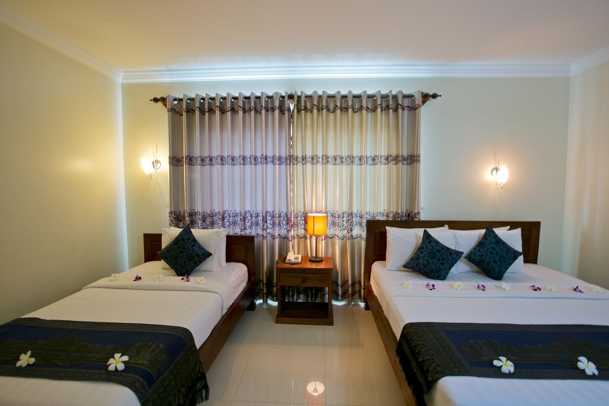 Gloria Angkor Hotel Сіємреап Екстер'єр фото