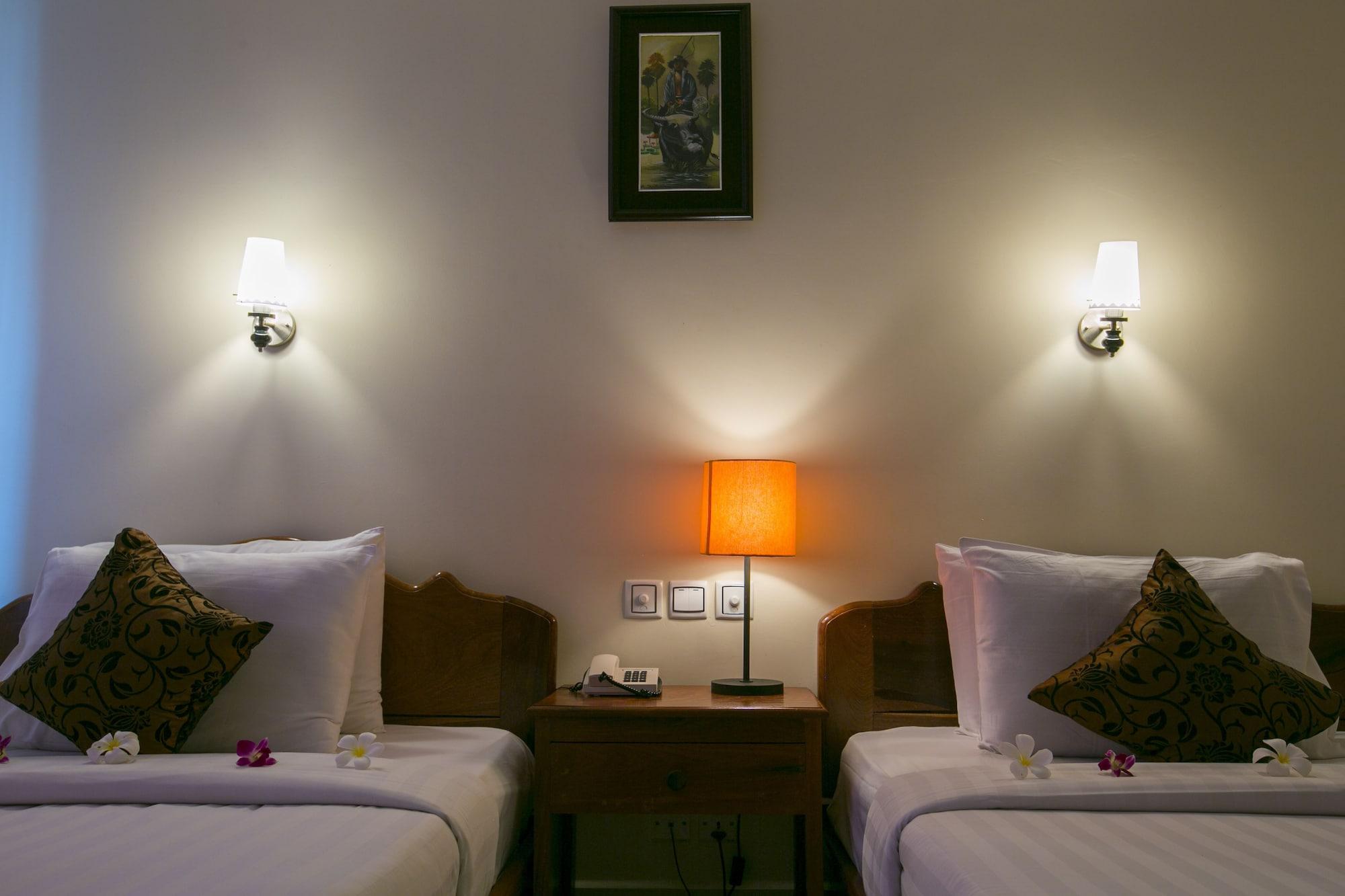 Gloria Angkor Hotel Сіємреап Екстер'єр фото